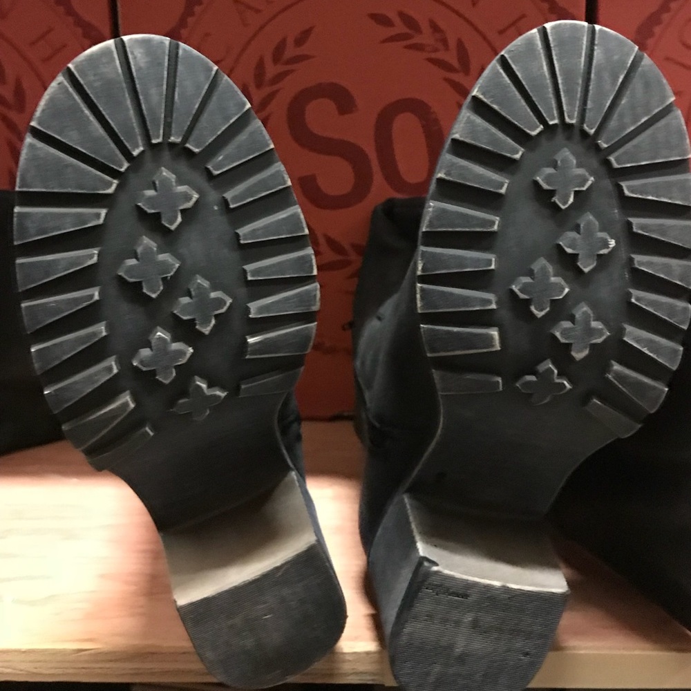 Women’s boots